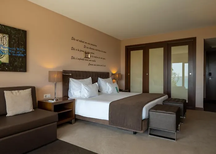 Отель Gale Collection Palacio Dos Arcos Оэйраш