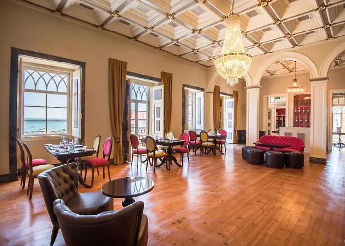 Отель Gale Collection Palacio Dos Arcos 5*