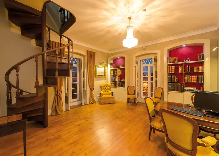 Gale Collection Palacio Dos Arcos 5* Оэйраш